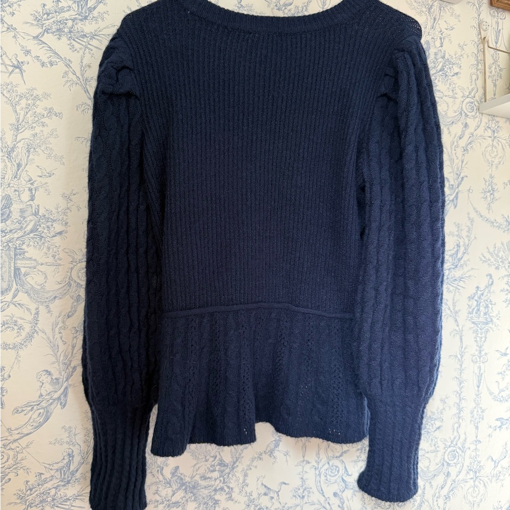 Blue crown & ivy sweater